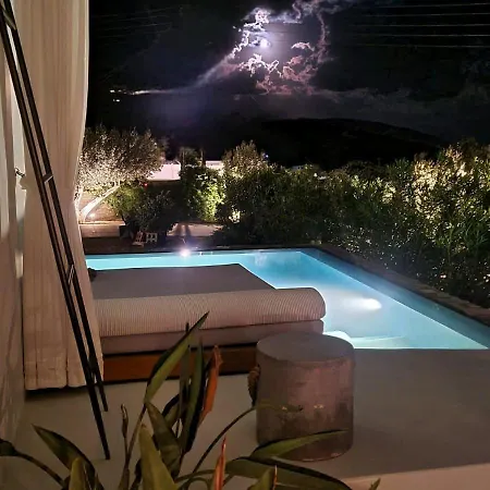 Tinos Blend Villa *